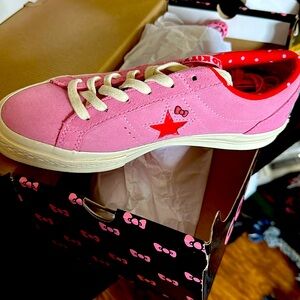 Hello kitty One Star pink/red